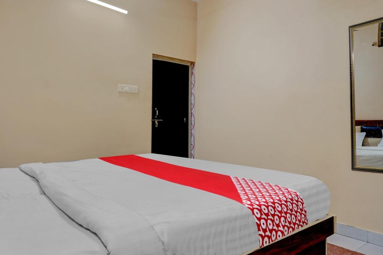 Flagship Hotel Sivam Palace Rāipur Eksteriør billede